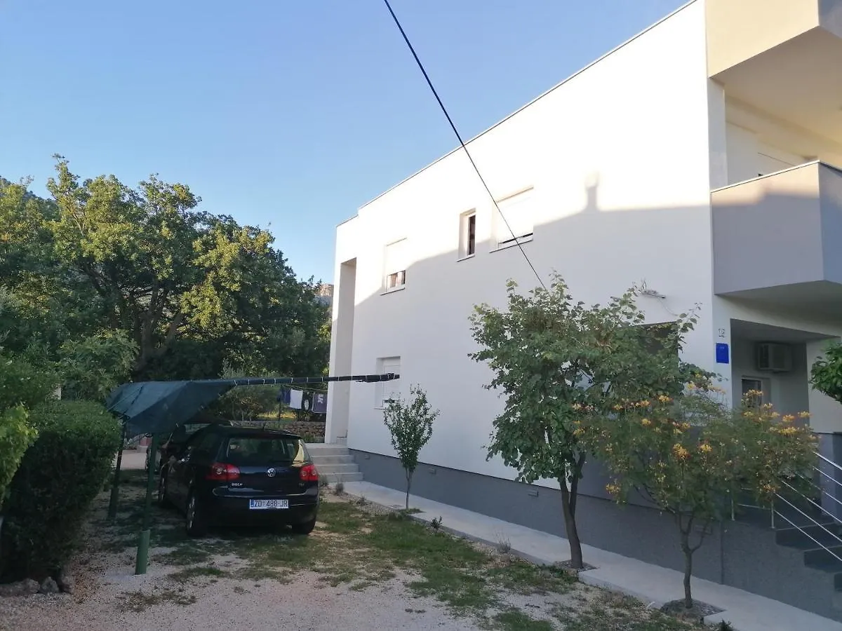 Apartments Lota Starigrad Paklenica Croatia