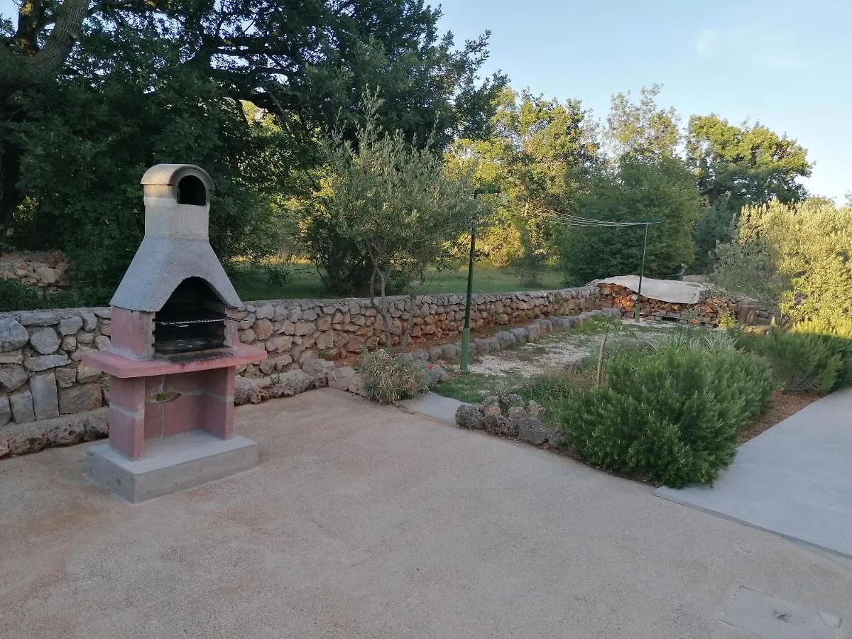 Apartments Lota Starigrad Paklenica